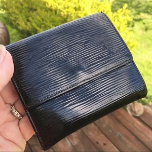 Louis Vuitton Wallet in Black Epi Leather